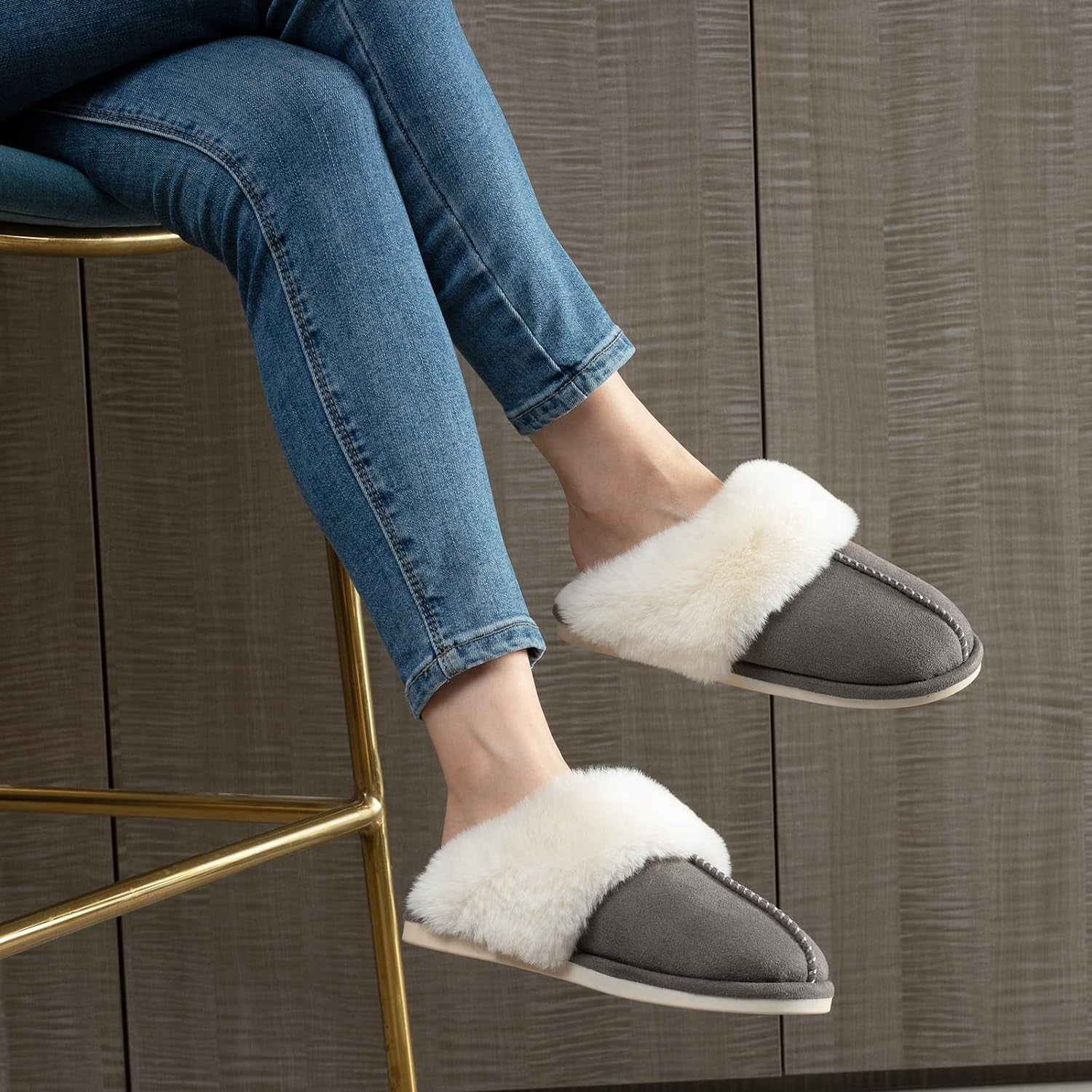 Women's Memory Foam Slippers with Non-Slip Sole for Indoor and Outdoor Use